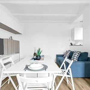 apt-lo3-navigli-chic.it-lombardy.com/